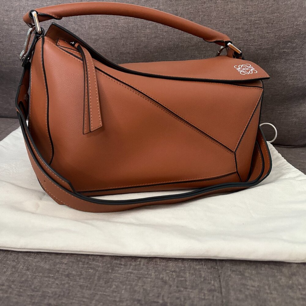 Loewe Puzzle Medium Top-Handle Bag in Leather